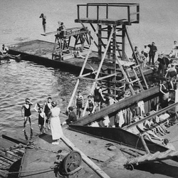 1920